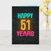 Neon signiert auf Backstein zum 51. Geburtstag Karte (Gelbe Blume)