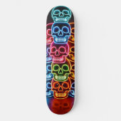 Neon Skull Stack Skateboard (Vorderseite)