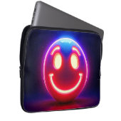 Neon Smile: Happy Glow Laptopschutzhülle (Vorne Rechts)