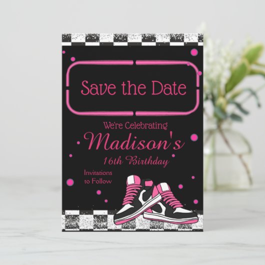 Neon Sneaker Birthday, Glitzer Save The Date (Stehend Vorderseite)
