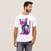 Neon Space Cat im futuristischen Anzug T-Shirt (Vorne ganz)