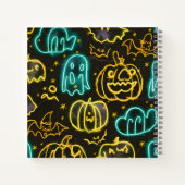 Neon Spooky Halloween Ghost Bats Pumpkins Muster Notizblock (Rückseite)