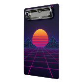 Neon Sunset Grid - Retro-Futuristische Synthwave S Mini Klemmbrett (Gewinkelt2)