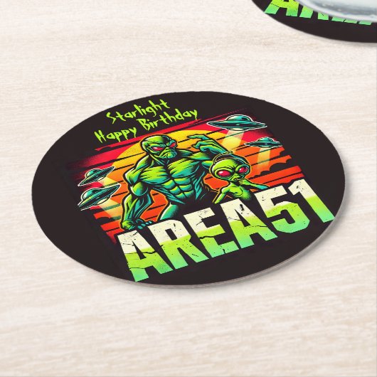 Neon UFOs Hover über Fläche 51 Runder Pappuntersetzer (Angewinkelt)