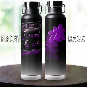 Neon Vaporwave Meeple Lila Black Board Gamer Trinkflasche