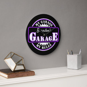 Neon Violett Weiße Garage Text auf schwarzer Uhr
