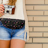 Neon Wildblumen auf schwarz Bauchtasche