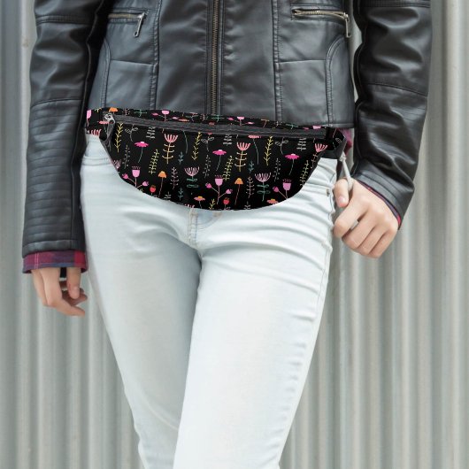 Neon Wildblumen auf schwarz Bauchtasche