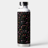 Neon Wildblumen auf schwarz, mit Monogramm Trinkflasche (Rechts)