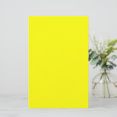 Neon Yellow Solid Color Briefpapier (Stehend Vorderseite)