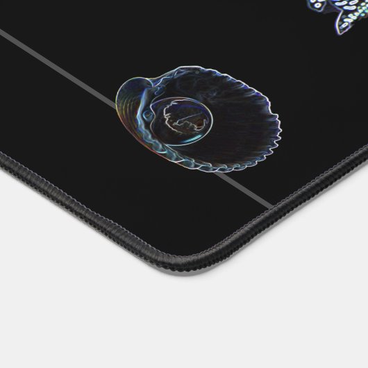 Neonaquarium schwarz mit Clownfischen und Seefisch Schreibtischunterlage (Ecke)