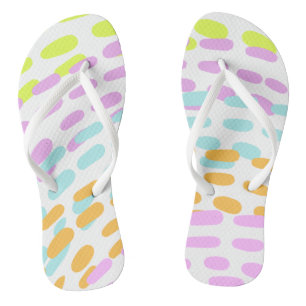 Neonfarben im Tierdruck Badesandalen