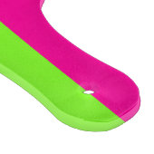 Neonfarbenrosa-Monogramm Schneidebrett (Ecke)
