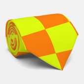 Neongelb Orange Checkered Checkerboard Vintag Krawatte (Gerollt)