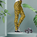 Neongelber Leopard-Tier drucken Leggings<br><div class="desc">Leggings aus Leopardenmuster sind eine kühne und modische Wahl mit einem lebendigen grünen Hintergrund und einem aufwändigen Leopardenmuster. Die einzigartige Kombination aus der markanten grünen Farbe und dem klassischen Leopardenprint schafft eine faszinierende Verbindung von moderner und animalistischer Ästhetik. Diese Leggings sind vielseitig und eignen sich sowohl für lässige als auch...</div>