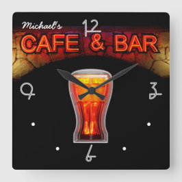 Neonlicht-Männerhöhle-Haus personalisierte Bar-Uhr Quadratische Wanduhr