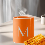Neonorange - Monogramm hinzufügen Zweifarbige Tasse