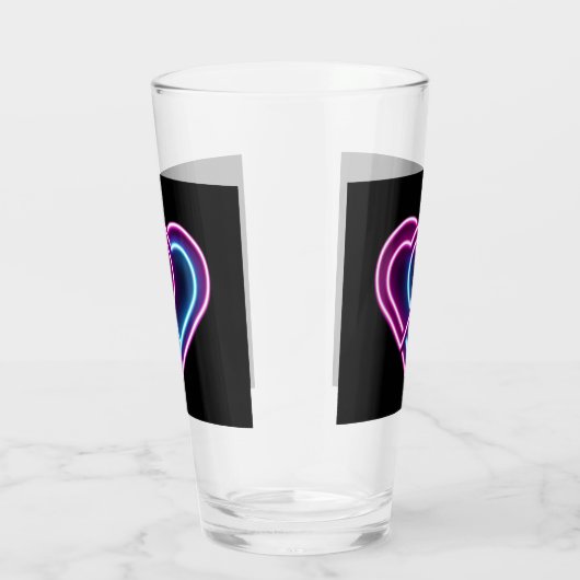 Neonrosa/blaues Herz Valentinstag Tasse (Rechts)