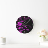 Neonrosa Blume, schwarze Wall Uhr (Zuhause)