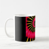 Neonrosa und gelbe Spiralfraktale Kaffeetasse (Links)