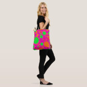 Neonrosa und grüne Retro Circle Design Tasche (Am Model)