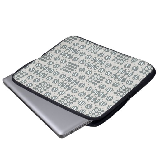 Neoprene Laptop Sleeve Welsh Tapestry Pattern Grey (Vorne Knopf)