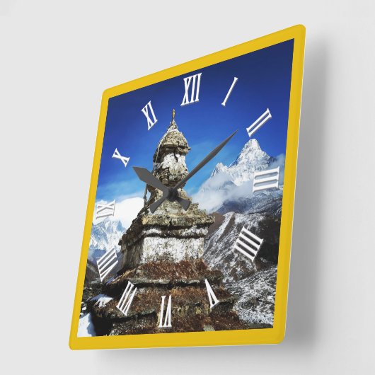 Nepal Trekking, Stupa und Ama Dablam, Himalayas Quadratische Wanduhr (Winkel)