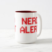 Nerd-Alarm Zweifarbige Tasse (VorderseiteRechts)