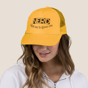 Nerd, braucht einen, um einen Hut zu kennen Truckerkappe