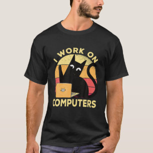 Nerd für die coole Programmierung arbeite ich an C T-Shirt