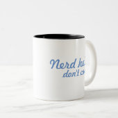 Nerd-unordentliche Brötchen-Haar-Kaffee-Tasse Zweifarbige Tasse (VorderseiteRechts)