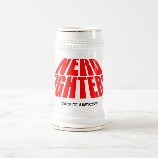 NERDFIGHTERS, GEMACHT VON FANTASTISCHEM BIERGLAS (Mittel)