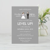 Nerdy 8-Bit Braut & Groom Hochzeit Einladung (Stehend Vorderseite)