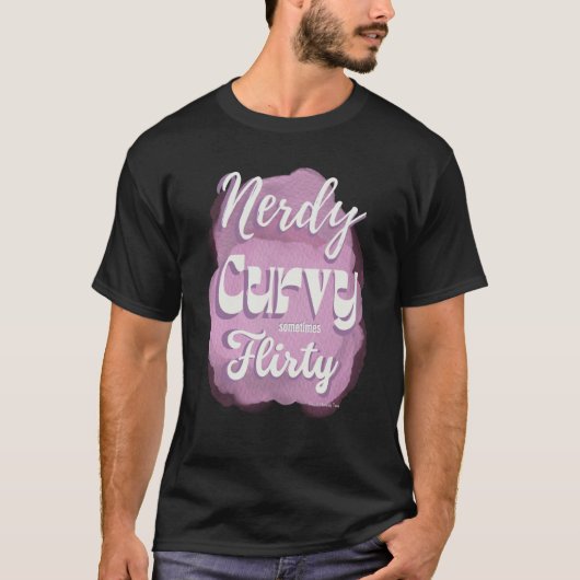 Nerdy Curvy Sometimes Flirty Retro Vibe Pastel on T-Shirt (Vorderseite)