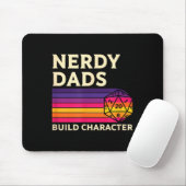 Nerdy Dads Build Character, Retro Tabletop Rpg Fat Mousepad (Mit Mouse)