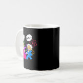 Nerdy Funny Pythagoras kämpfen über C Squared Mat Kaffeetasse (Vorderseite Links)