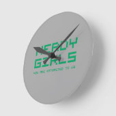 Nerdy Girls 2 Runde Wanduhr (Winkel)