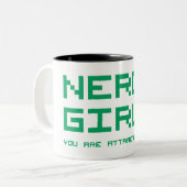 Nerdy Mädchen 2 Zweifarbige Tasse (Vorderseite Links)