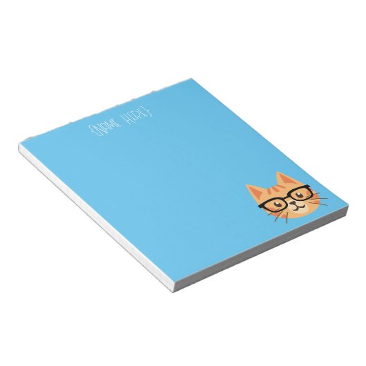 Nerdy Orange Cat Notepad - Individuelle Name Notizblock (angewinkelt)