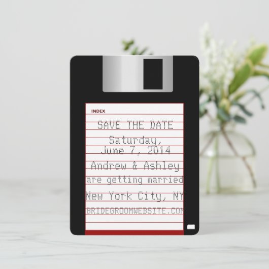 Nerdy Wedding Save the Date Diskette Einladung (Stehend Vorderseite)