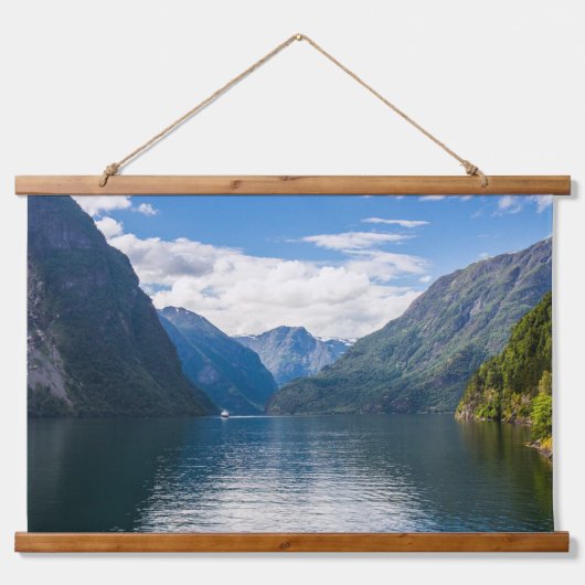 Neroyfjord Landschaftliche Landschaft Berggipfel Wandteppich Mit Holzrahmen (Vorne)