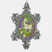 Nerz Holidaze Weihnachtsverzierungs-Grün 2017/Lila Schneeflocken Zinn-Ornament (Links)