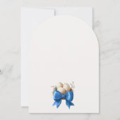 Nesting Bird Blue Bow Baby Shower Invitation Einladung (Rückseite)