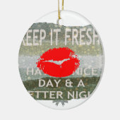 Nett und perfekt Save the Date Keramik Ornament (Links)