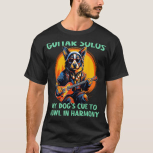 Nette Hunde-Rockband mit elektrischer Gitarre für  T-Shirt