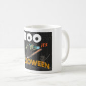 NEU - BOO! ES IST HALLOWEEN! KAFFEETASSE (VorderseiteRechts)