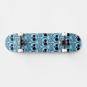 NEU - Pastell-Cartoon-Schädel Skateboard (Horizontal)
