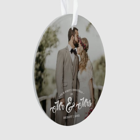 Neu verheiratete First Christmas Mr. & Mrs. Foto Ornament (Vorderseite)