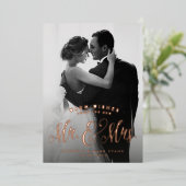 Neu verheiratete Weihnachten Folien Feiertagskarte (Stehend vorne)