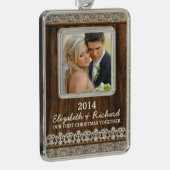 Neu verheiratetes erstes Weihnachtsfest-Foto Rusti Rahmen-Ornament Silber (Rechts)